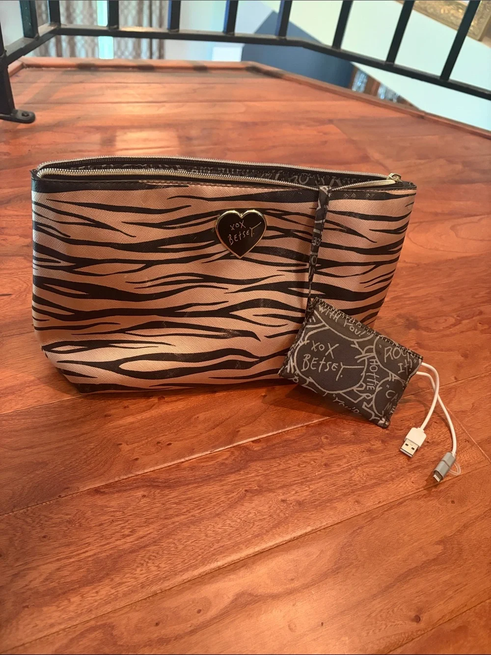 BETSEY JOHNSON Large Charging Wristlet Zebra Print Pouch Bag